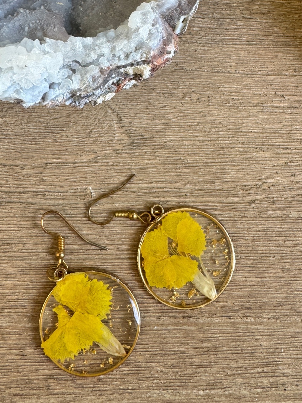 Pressed Yellow Flower Resin Circle Dangle Earrings Gold Tone Boho Botanical